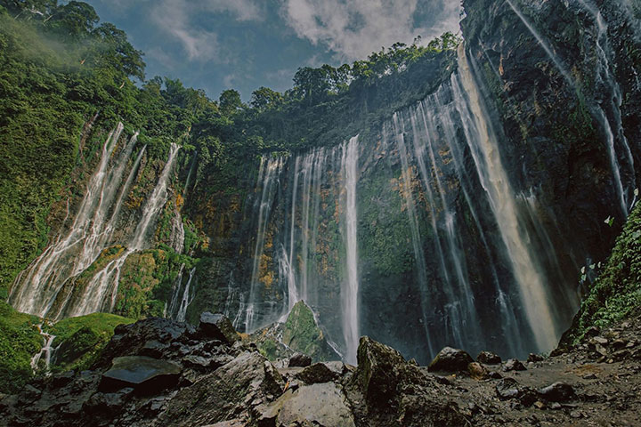 From Surabaya : 3D2N Mount Bromo,Tumpak Sewu Waterfall & Ijen Guide Tour - Bali Drop Off