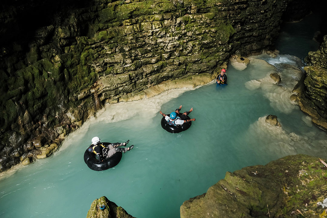 Yogyakarta Adventure : Jomblang Cave and Kali Suci Tubing Guide Sharing Tour