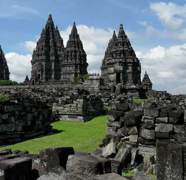 Prambanan Temple Tour - Photo2