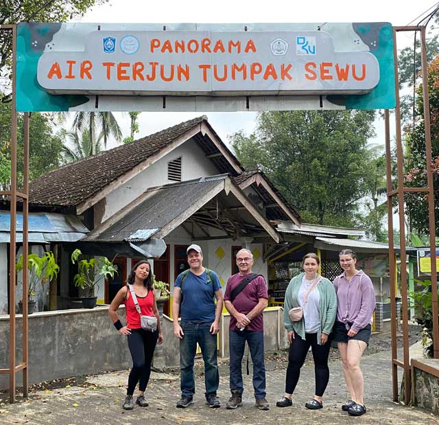 Tumpak Sewu Waterfall Tour - Photo3