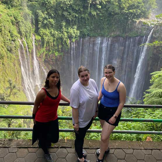 The Beauty of TumpakSewu Tour